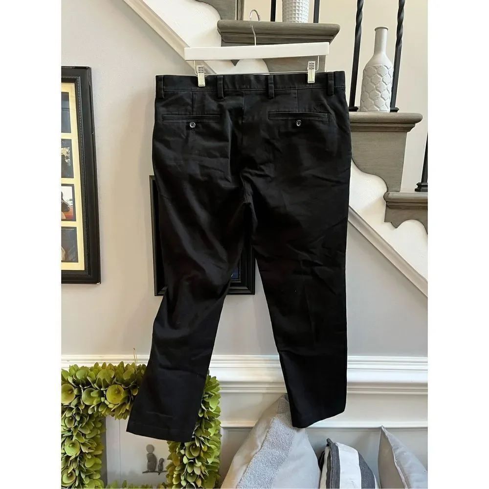 Dockers Black Slim Fit Khaki Pants sz 36X29